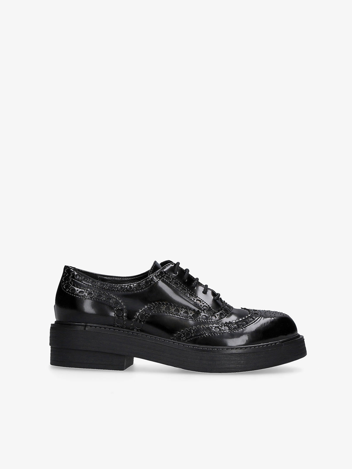 BRITISH LACE-UP SHOE