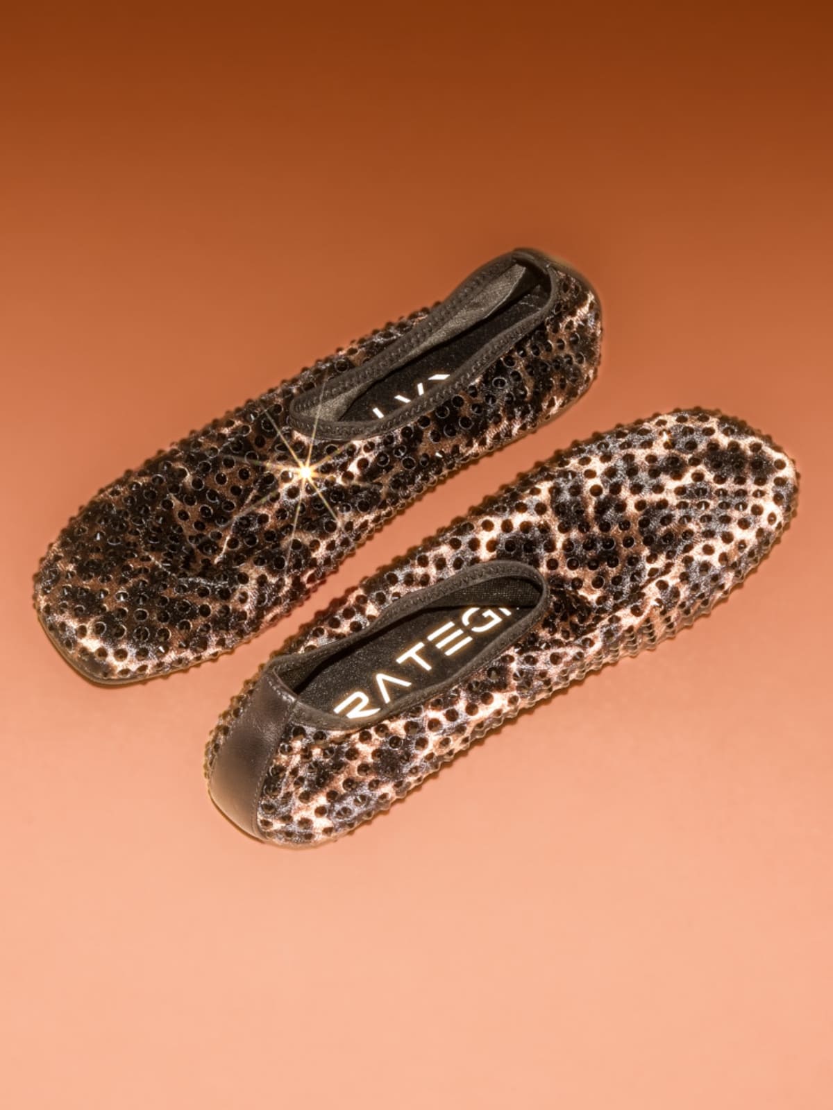 Strategia Chic Rhinestone Ballerina Animalier