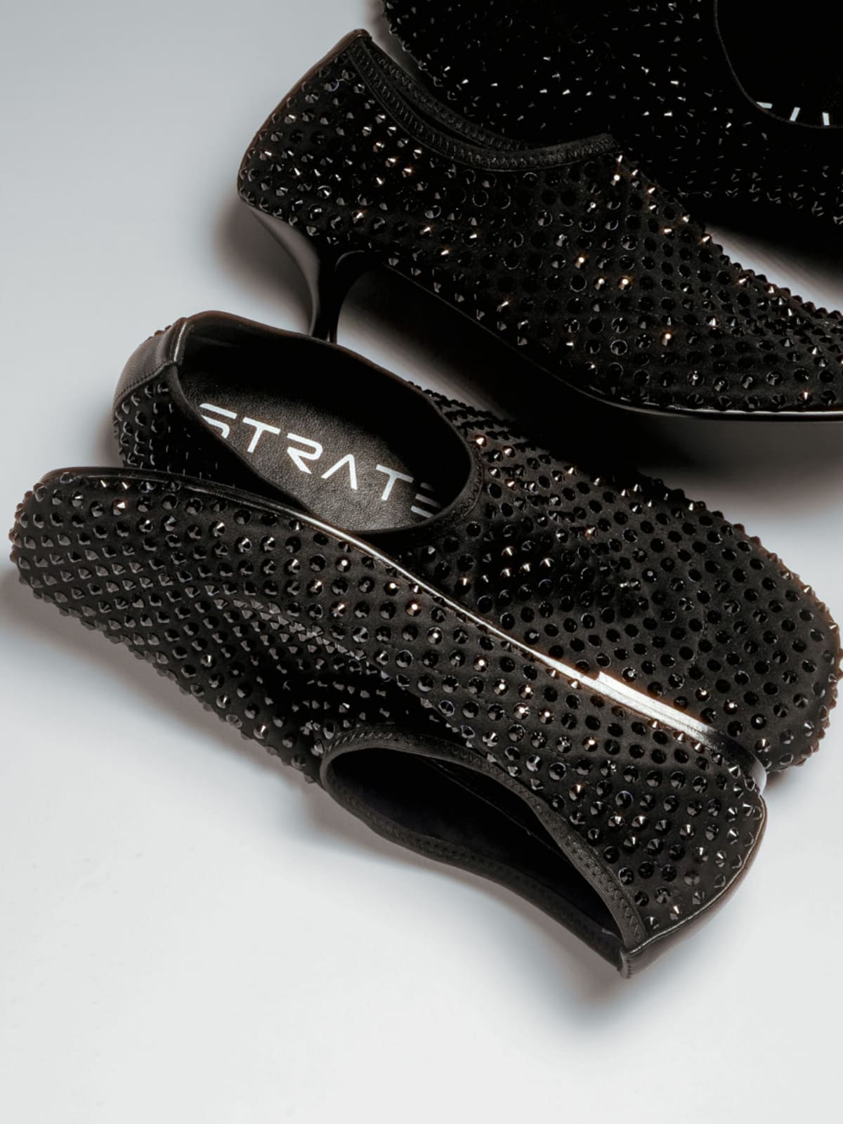 Strategia Lady Rhinestone Ballerina Black 